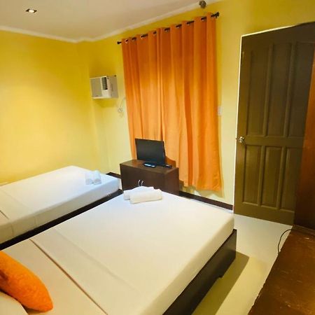 Vicente Aguirre Rooms Boracay Island エクステリア 写真