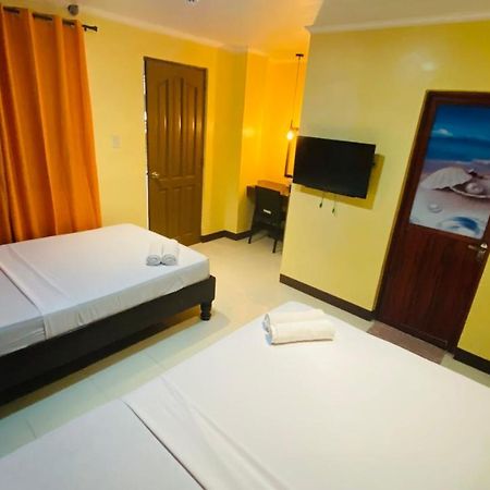 Vicente Aguirre Rooms Boracay Island エクステリア 写真