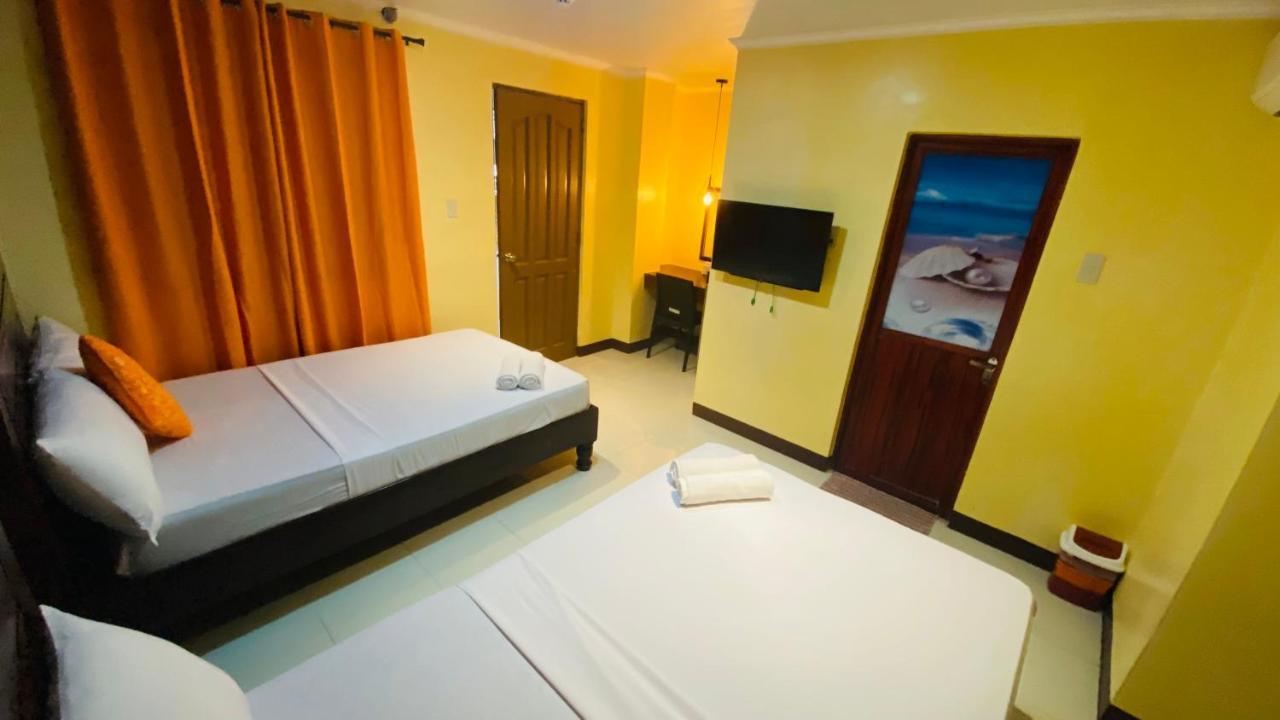 Vicente Aguirre Rooms Boracay Island エクステリア 写真