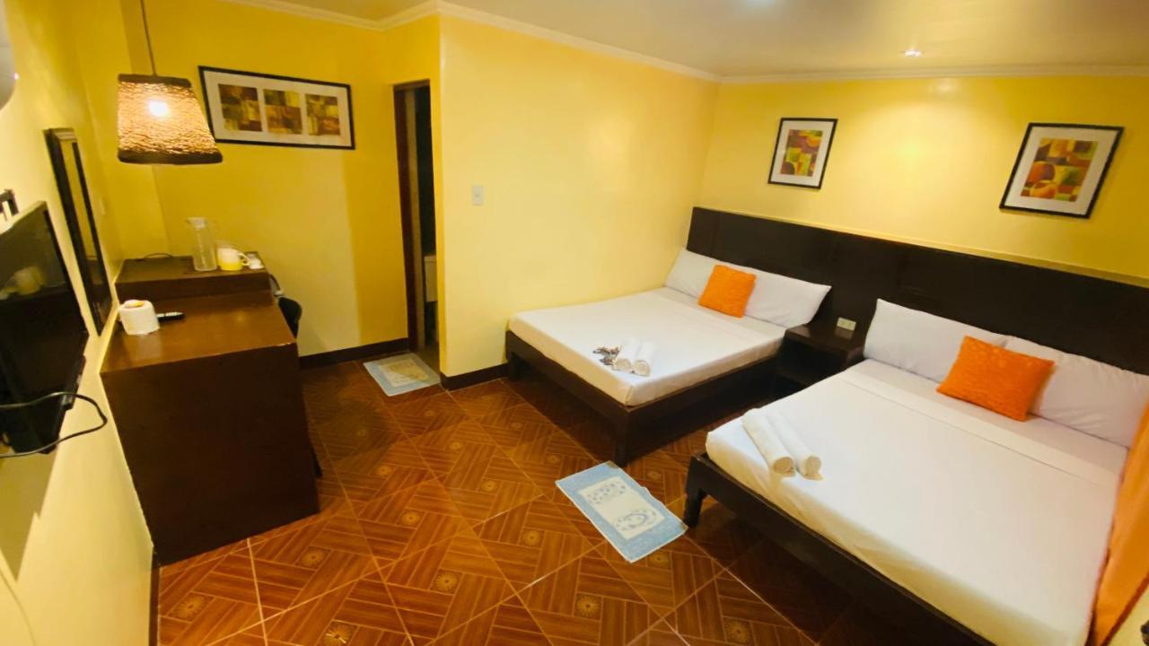 Vicente Aguirre Rooms Boracay Island エクステリア 写真